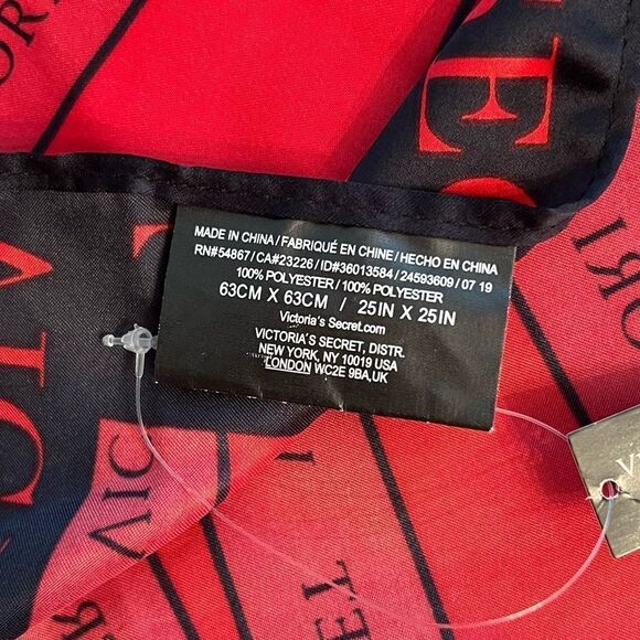 Victoria’s Secret Scarf/Bandana - Picture 3 of 4